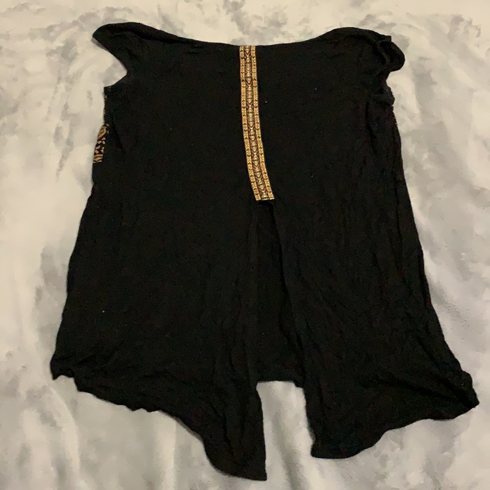 Aztec embroidered blouse - Picture 2 of 2